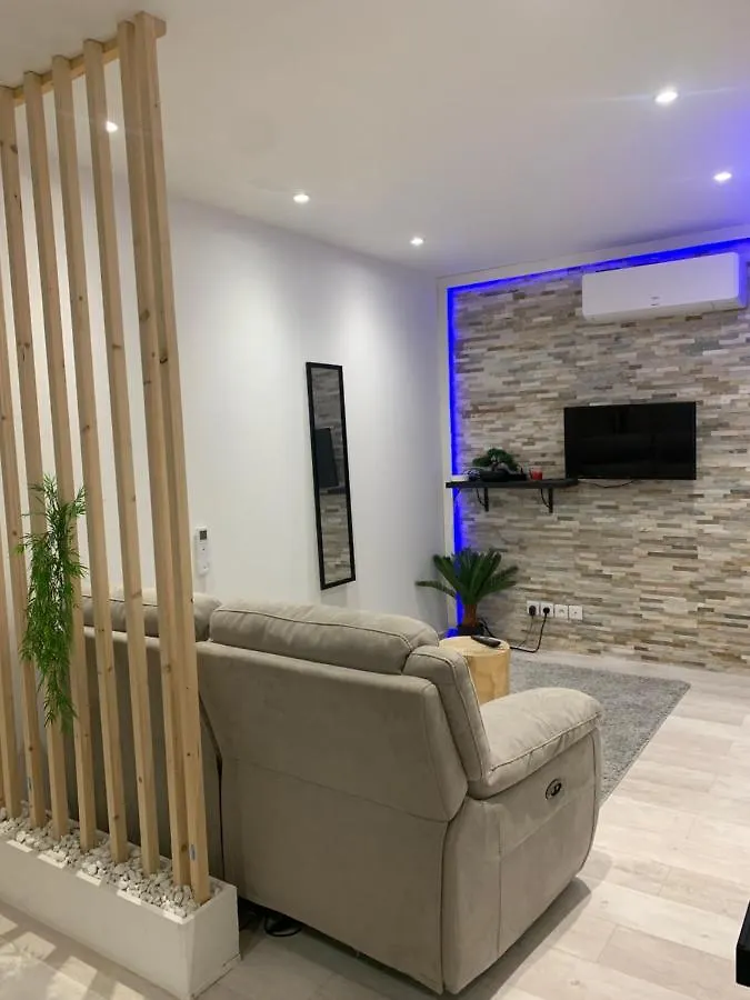 Maylou11 Apartment Montauban France